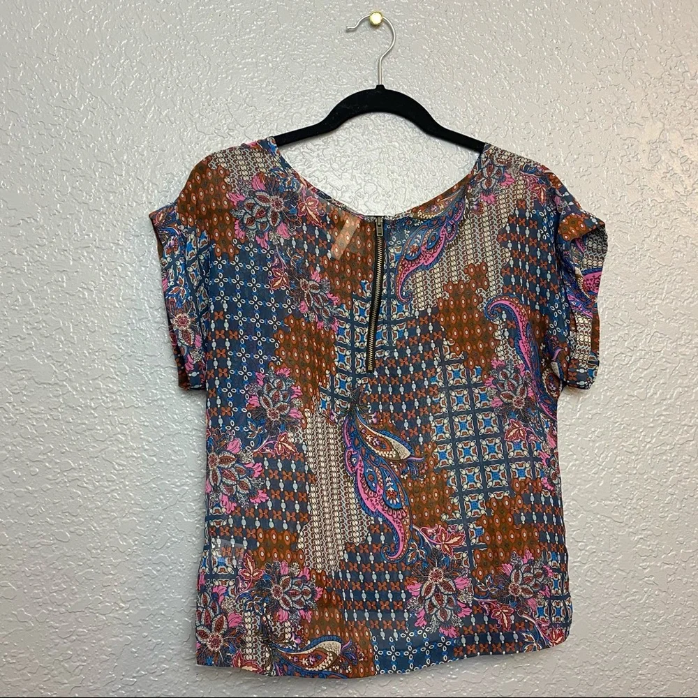 XHILARATION SHEER PATTERNED TOP - Picture 3 of 6